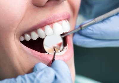 Bleeding gums and gum health