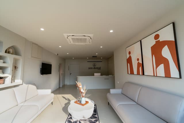 The waiting lounge at Zen Dental Studio
